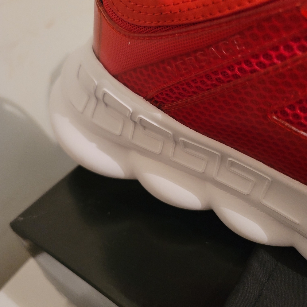 Versace Chain Reactions - Picture 4 of 6